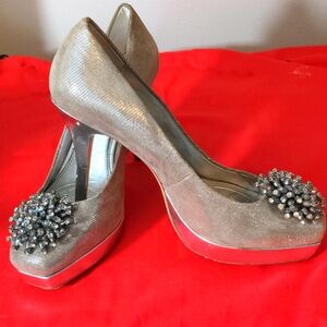 Antonio Melanie Pump